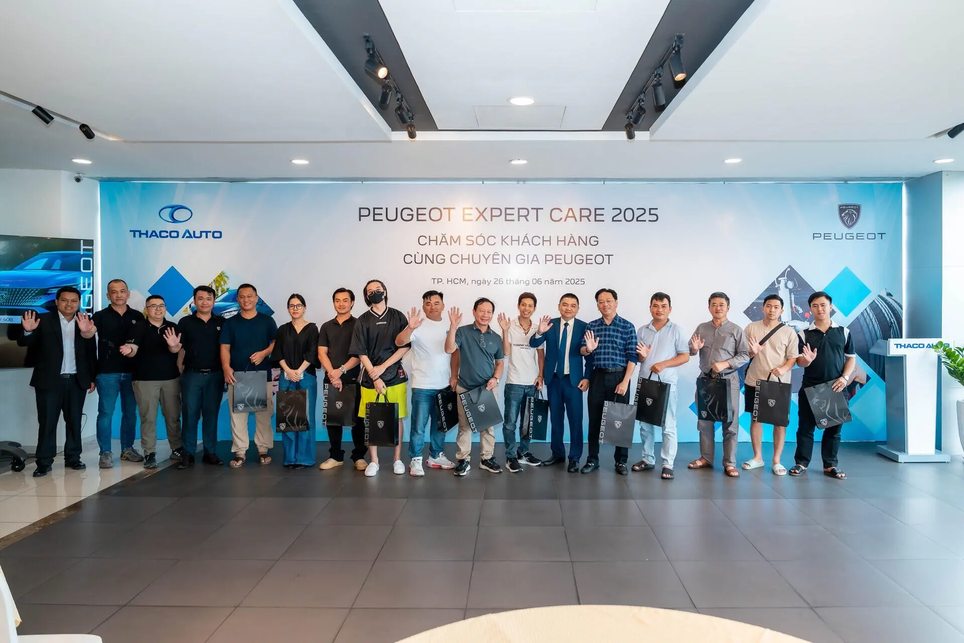 THACO AUTO triển khai chương trình “Peugeot Expert Care 2025”: Chuỗi hoạt chăm sóc khách hàng cùng chuyên gia